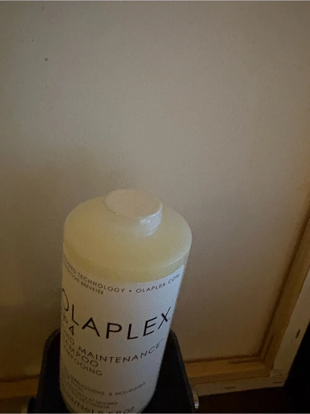 OLAPLEX No.4 Bond Maintenance Shampoo